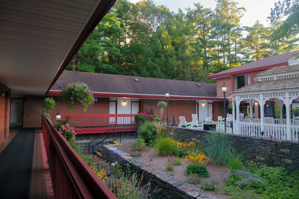 The Inn At Crumpin Fox - photo 9