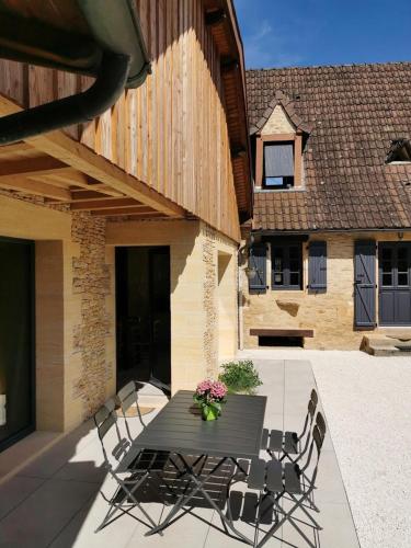 Lou fredou - carbon neutral hotel in Unknown City