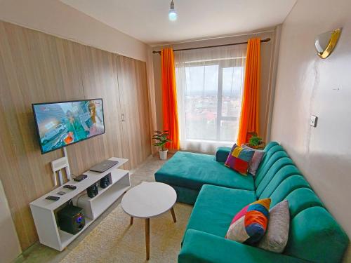 Secure 1 bedroom lounge & 24hr cafeteria service — 4-Star Luxury Hotel in Nairobi, Kenya