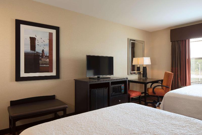 Hampton Inn Lewiston Auburn - photo 47