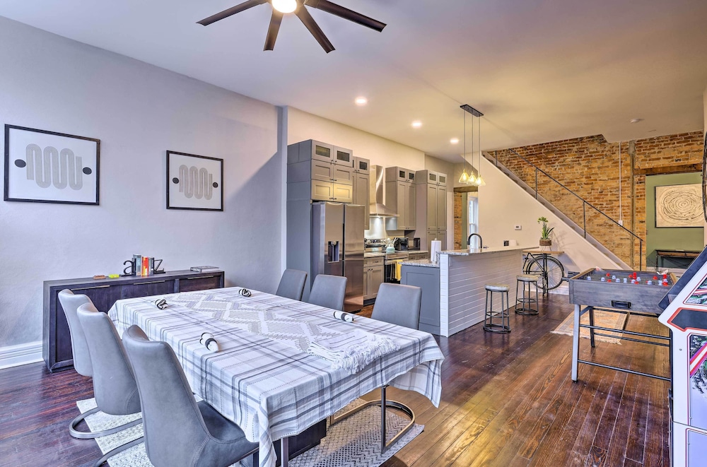 Near Downtown Dayton Historic South Park Home - featured photo