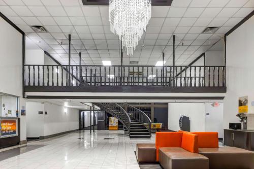 Shadeland Inn - photo 22