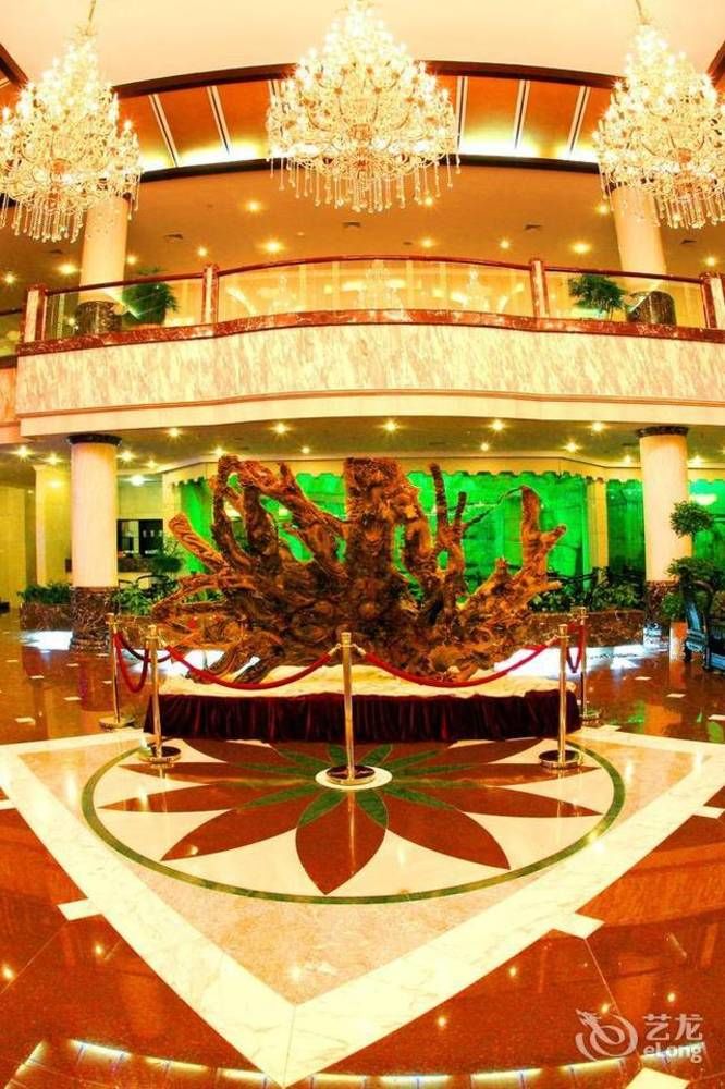 Wuyi Garden Hotel — 4-Star Luxury Hotel in Wuyishan, People's Republic of China