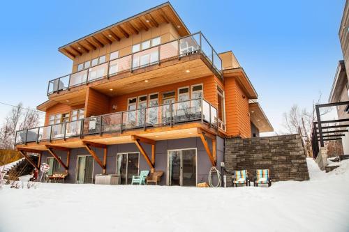 Whitefish Lake Wonder — 4-Star Luxury Hotel in Whitefish, United States