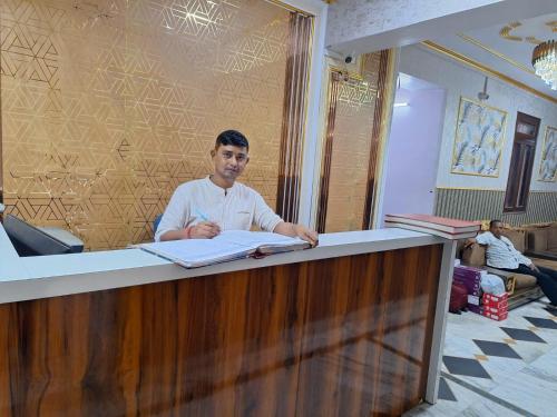 The Aziz Residency — 4-Star Luxury Hotel in New Delhi, India