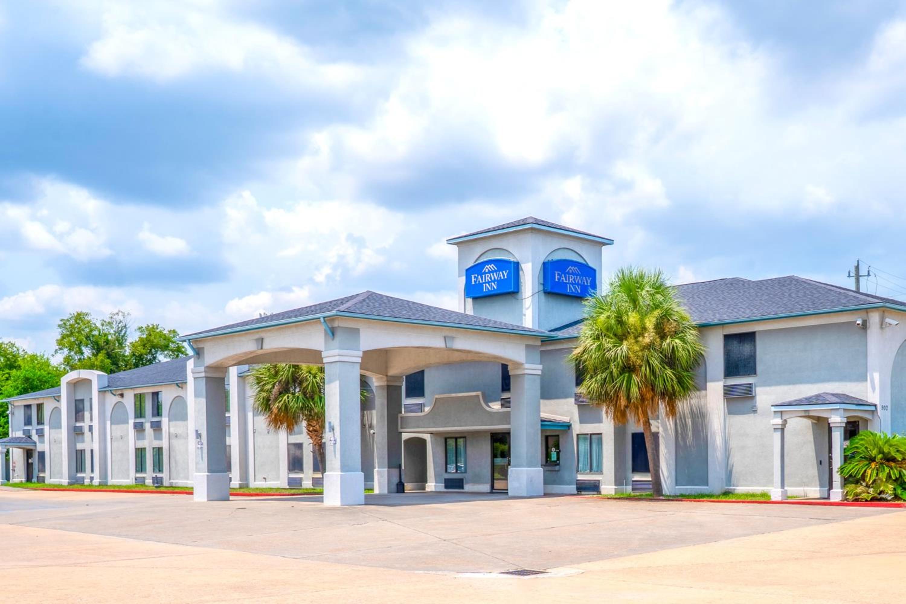 Capital O Fairway Inn Baytown La Porte TX - photo 28