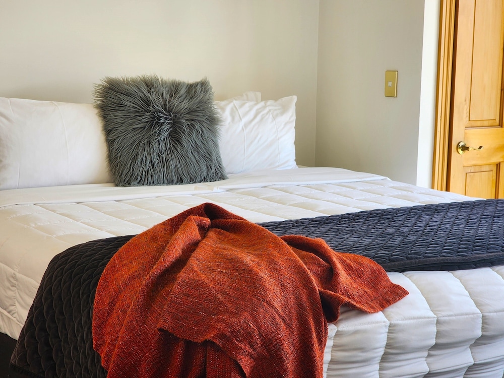U Suites on Courtenay — 4-Star Luxury Hotel in Wellington, New Zealand