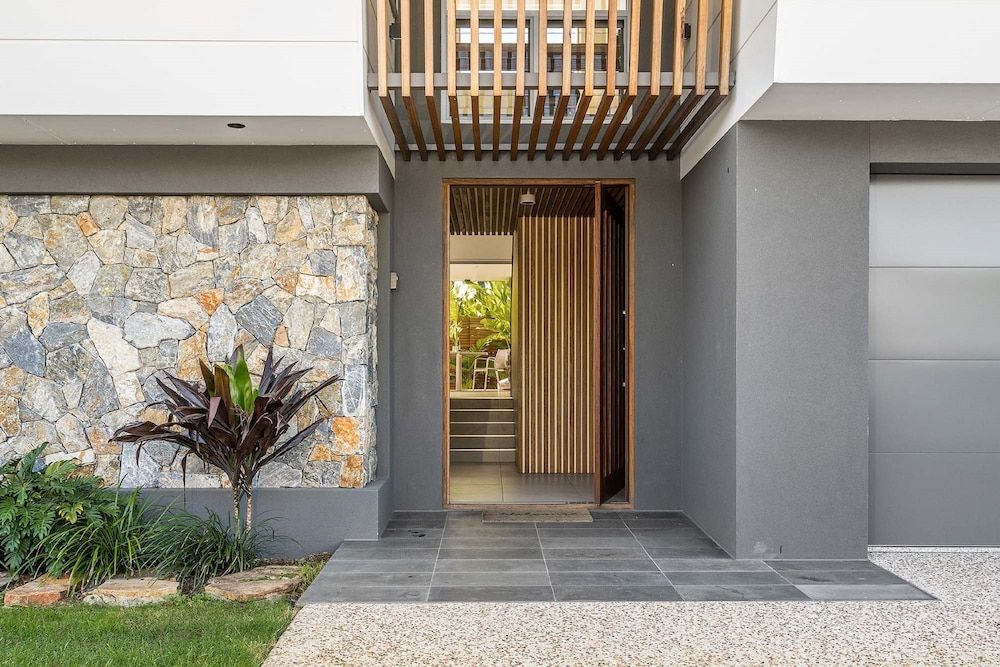 Kaylani Beach House 1 — 5-Star Luxury Hotel in Byron Bay, Australia