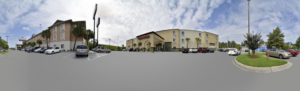 Econo Lodge Valdosta - photo 45