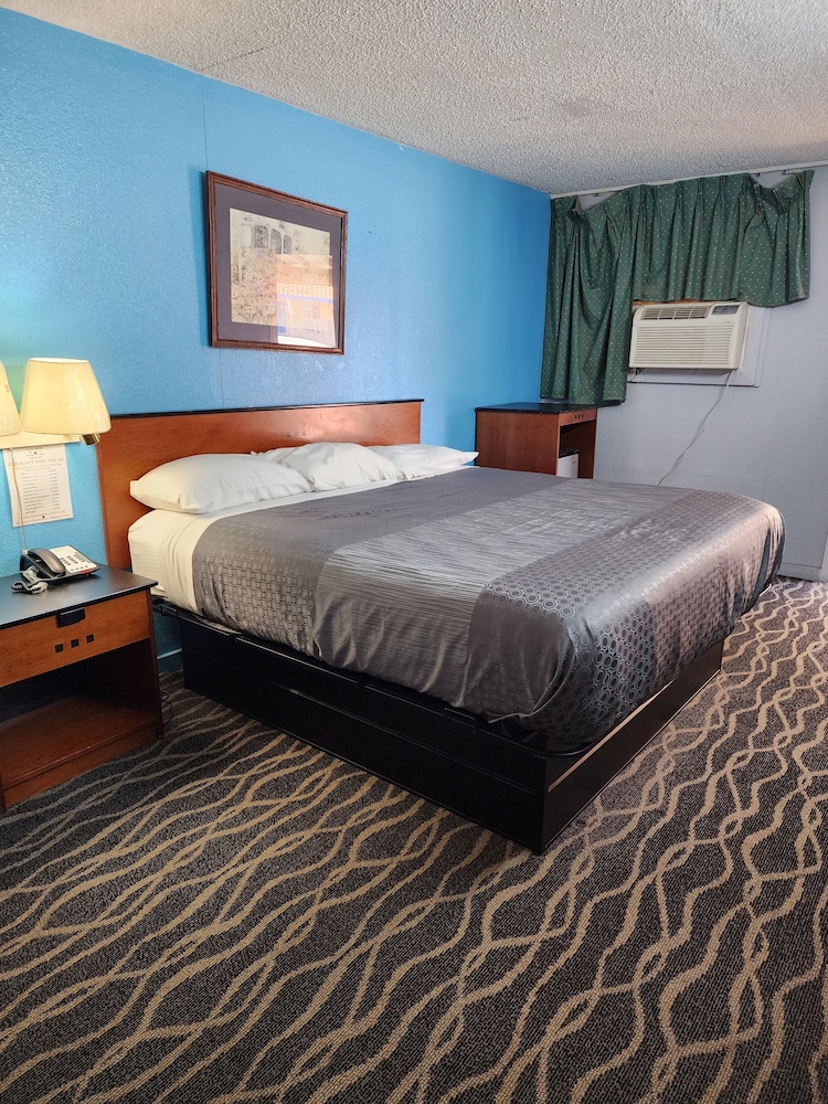 Alamo Motel - photo 4