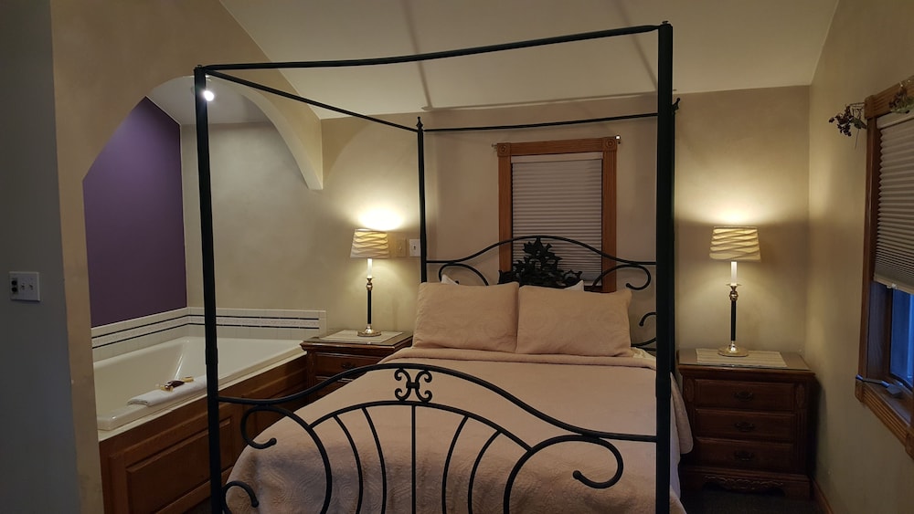 Snug Harbor Inn - photo 61