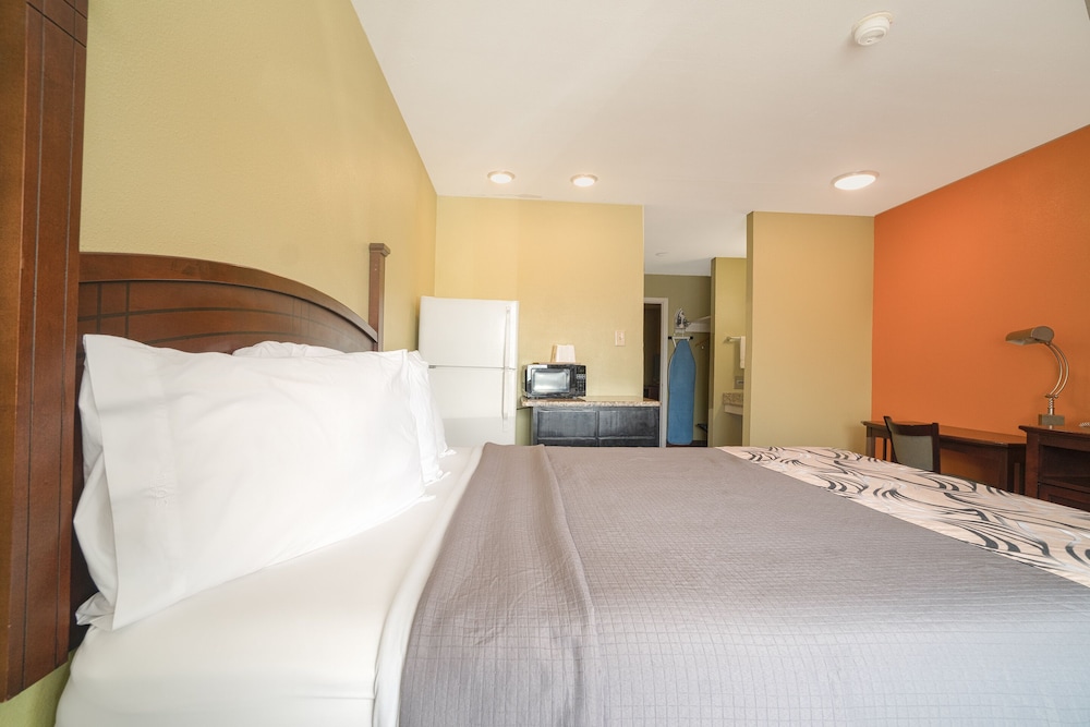 Aransas Bay Inn & Suites Corpus Christi by OYO - photo 14
