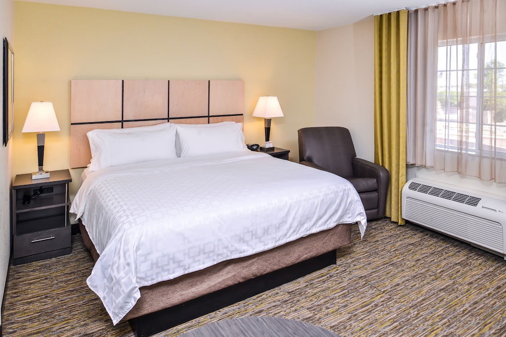 Candlewood Suites Sierra Vista by IHG - photo 12