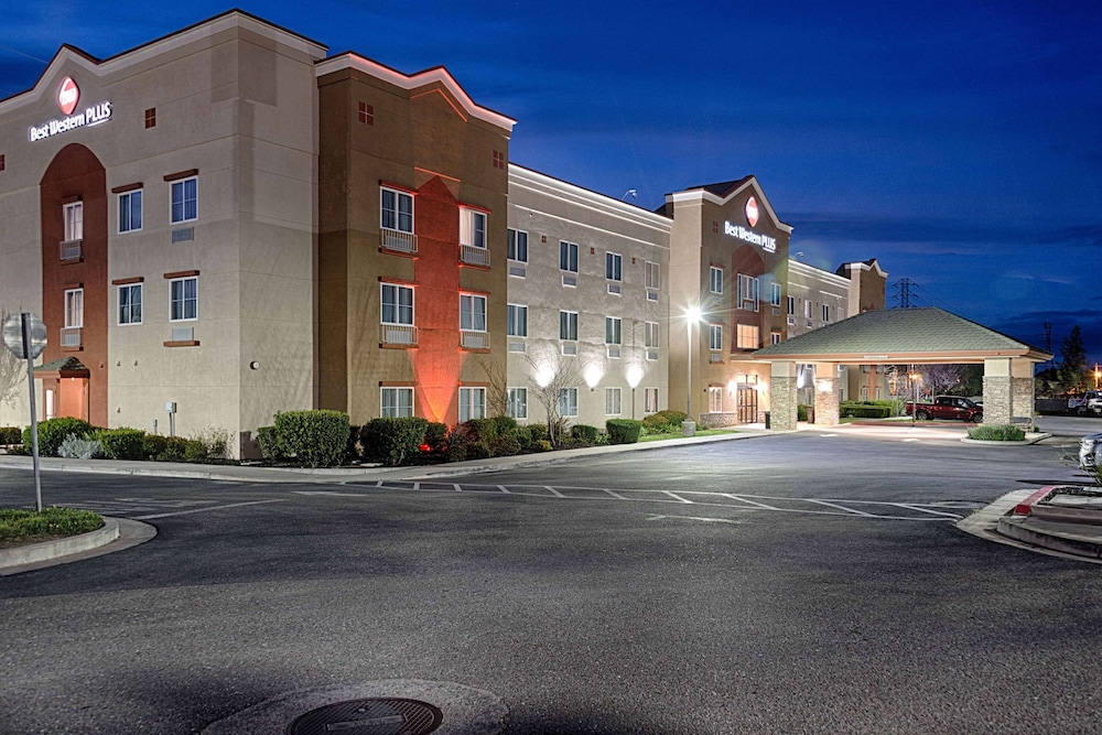 Best Western Plus Delta Inn Suites — Oakley