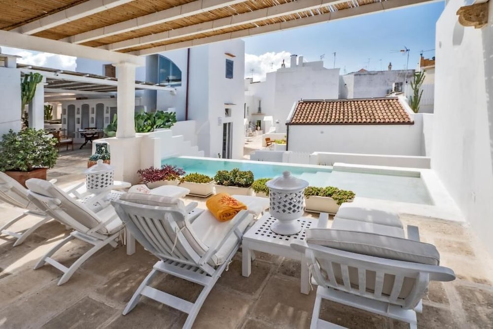 Relais Corte Palmieri — 4-Star Luxury Hotel in Gallipoli, Italy