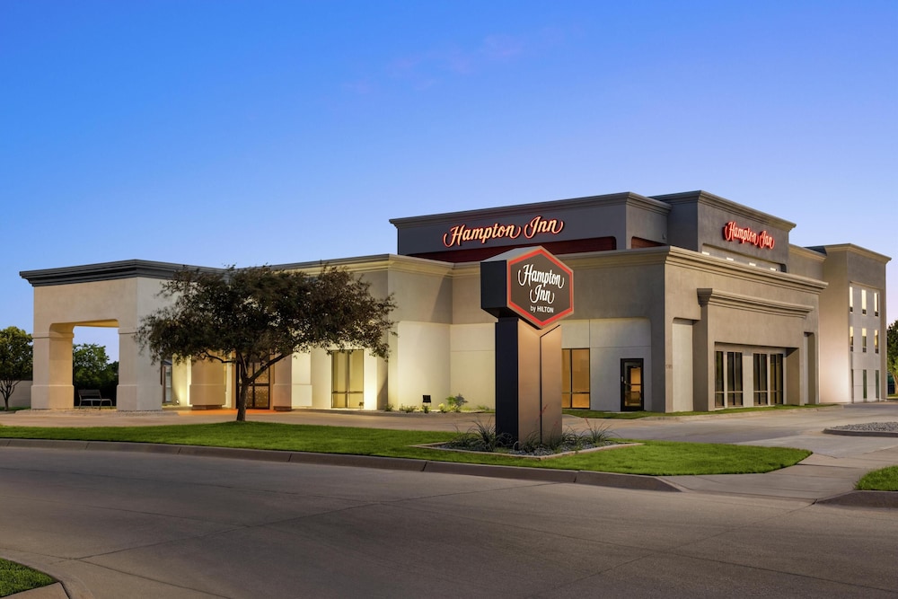 Hampton Inn Derby Wichita Southeast - photo 38