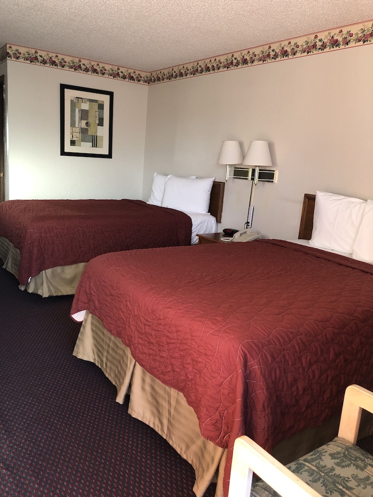 Rexdale Inn - photo 19