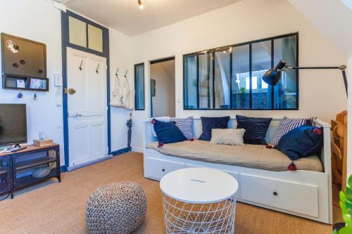Greeter Bel appartement au pied des falaises d'Etretat — 4-Star Luxury Hotel in Etretat, France