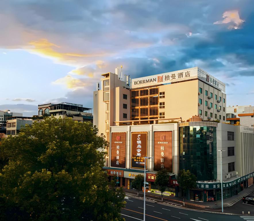 Vision in Heyuan, People's Republic of China