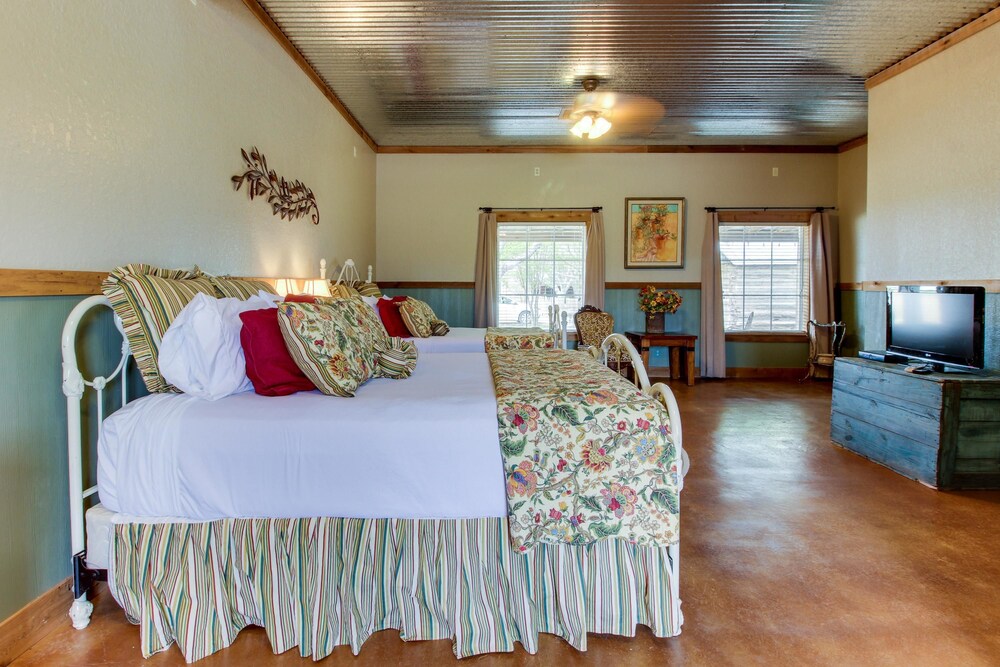 Historic Rocky Hill - photo 16