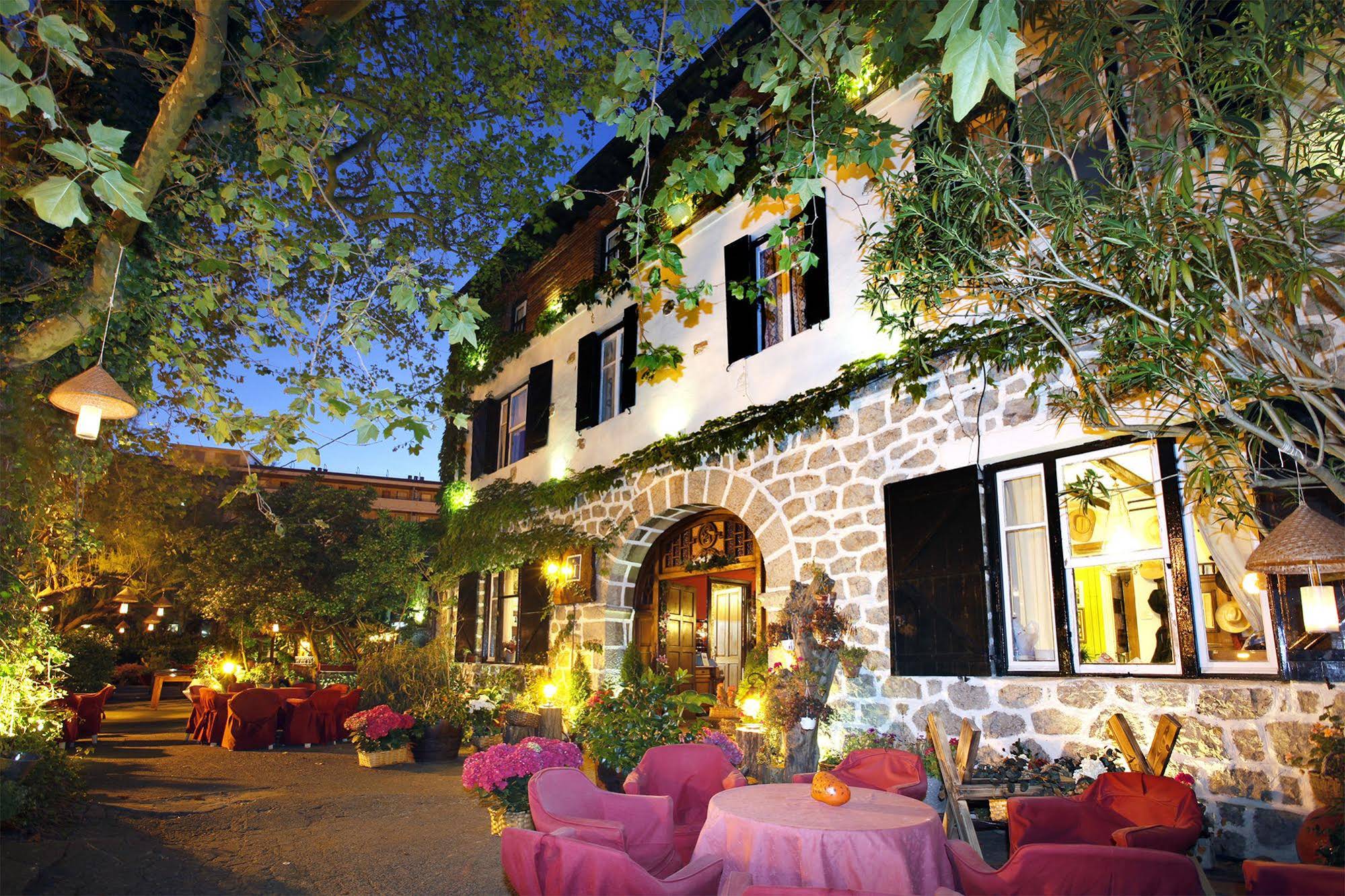 Hotel Restaurante Arimune