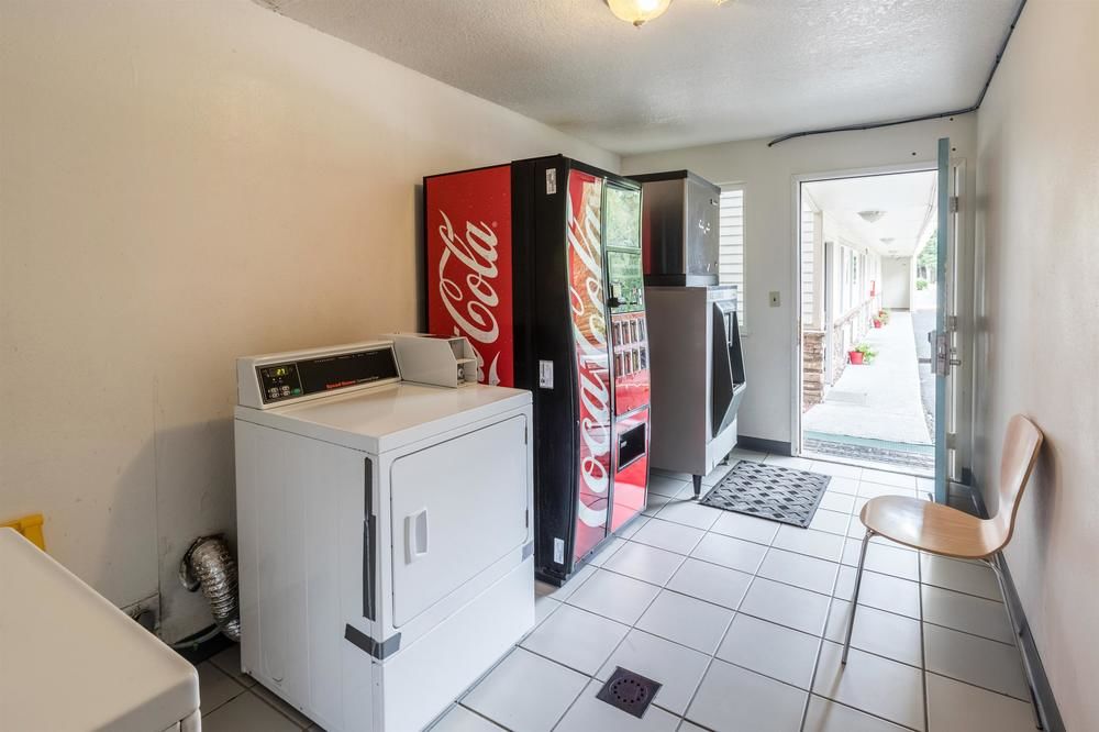 Motel 6 McMinnville - photo 30