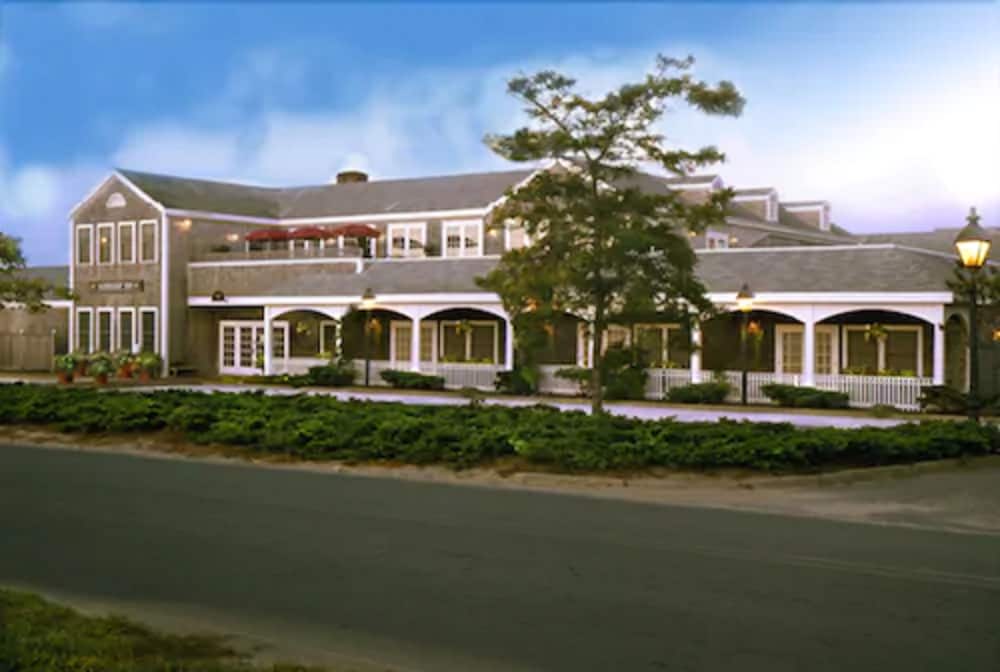 Nantucket Inn - photo 35