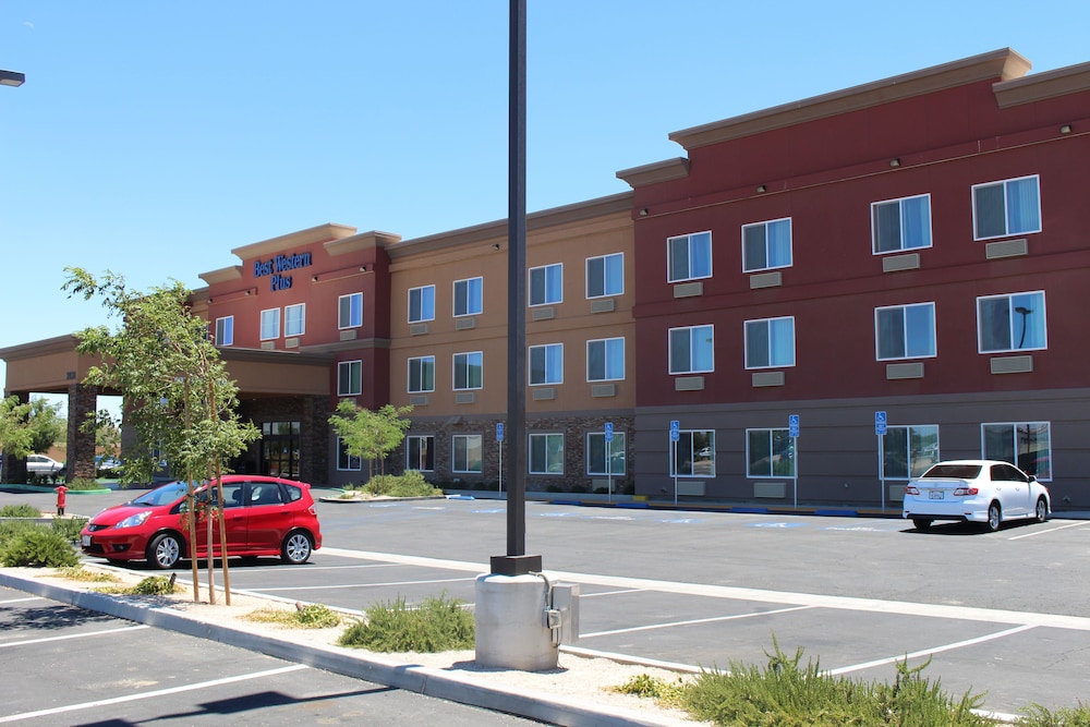 Wyndham Garden Lancaster CA - photo 19