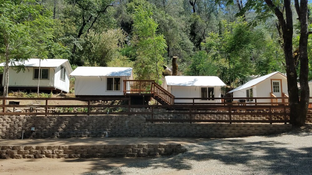 Indian Flat RV Park Tent Cabins & Cottages - photo 24