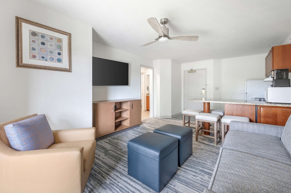 Hilton Vacation Club Varsity Club South Bend IN - photo 21
