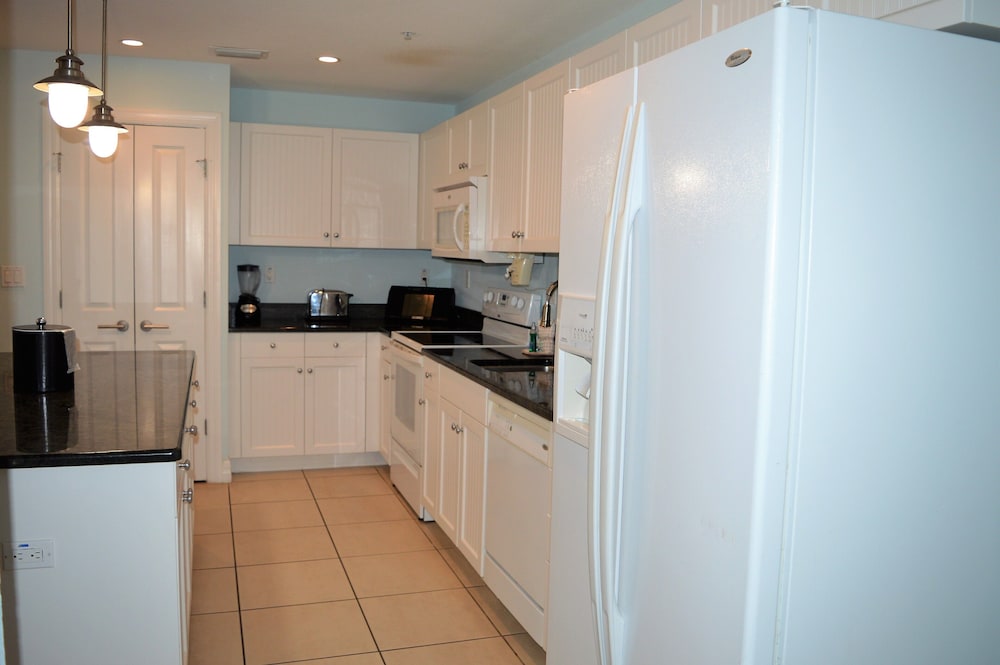Harborside Suites at Little Harbor - photo 54