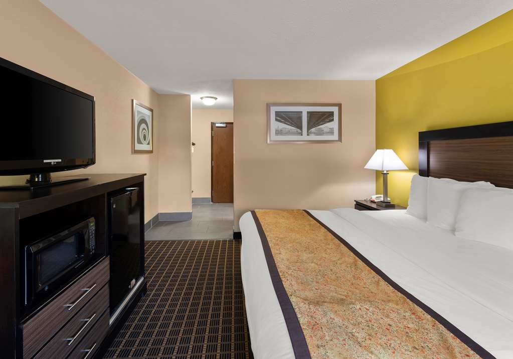 Best Western Adena Inn - photo 25