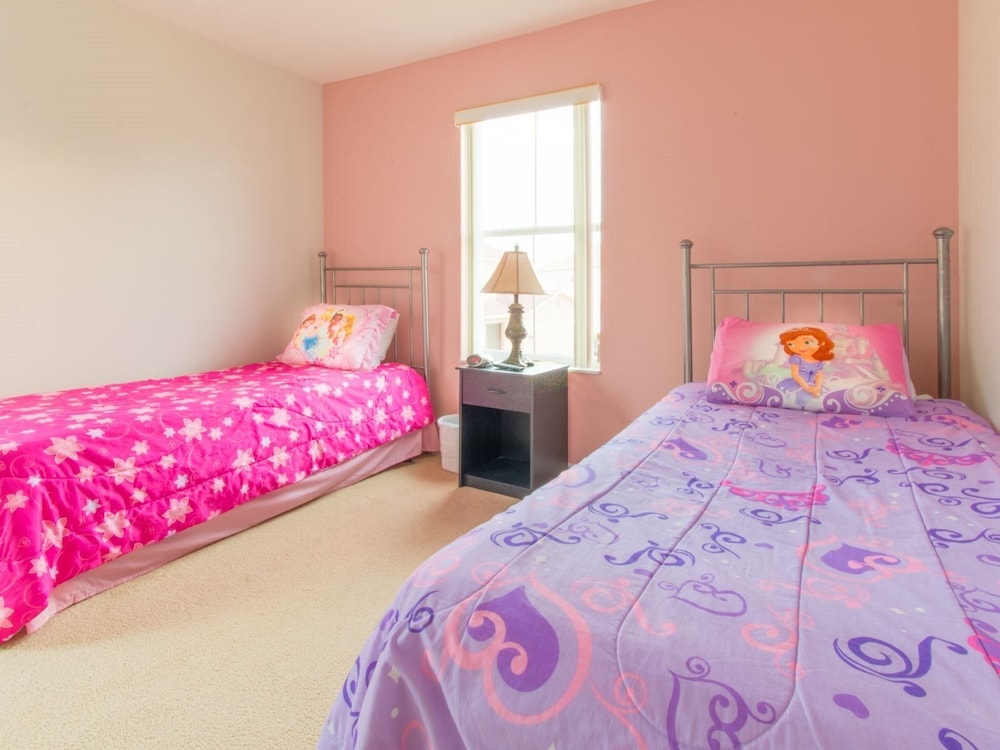 5 Bed 388 - photo 4