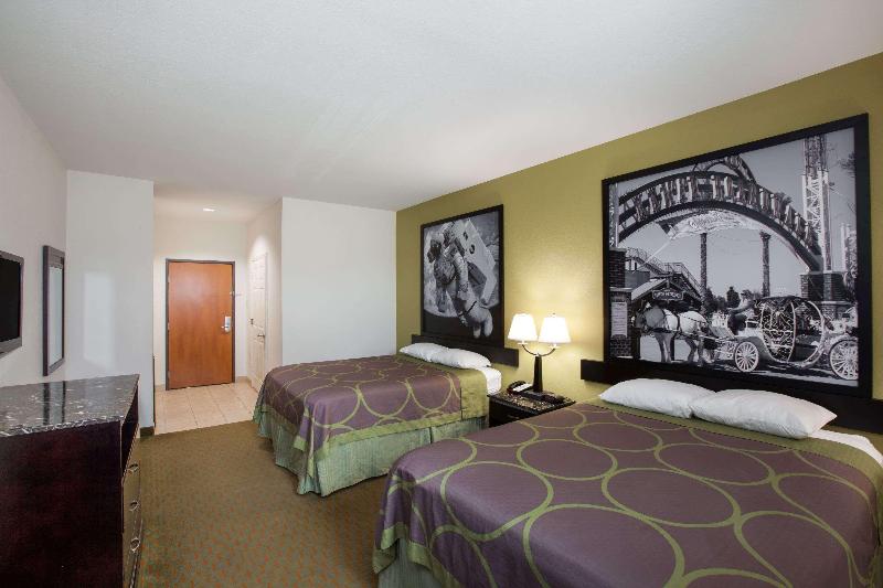 Super 8 by Wyndham LaPorte - photo 12