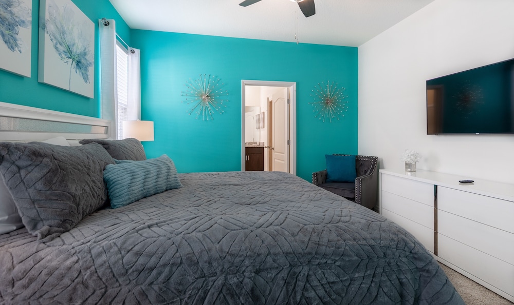 7587oml Solterra Resort 7 Bedroom Home by RedAwning - photo 5