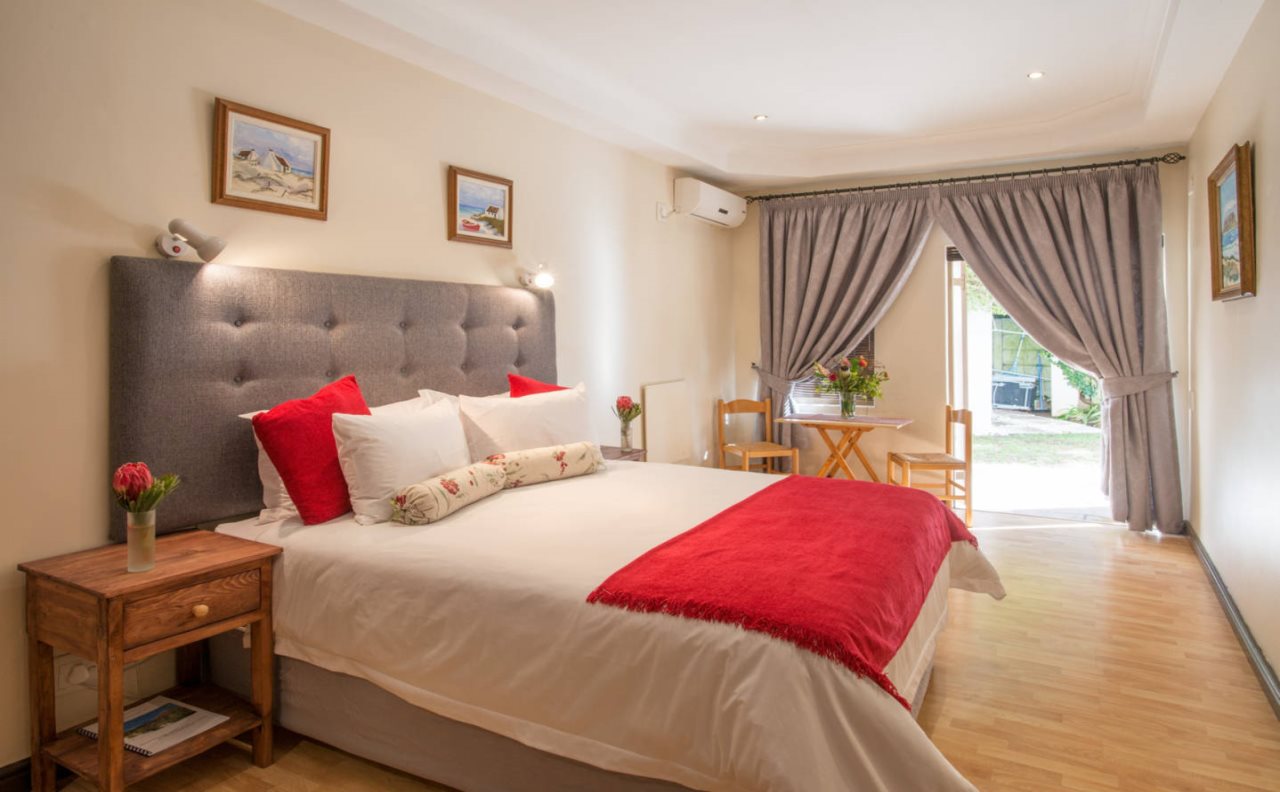 Kloof Nek Suites
