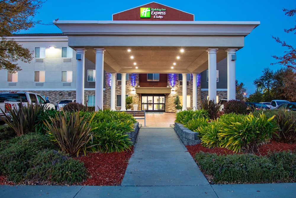 Holiday Inn Express Hotel & Suites Roseville Galleria Area by IHG - photo 125
