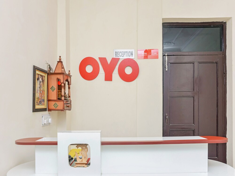 Oyo 24905 Attrap@209 — Noida — photo 2