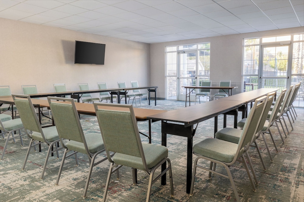 Homewood Suites by Hilton Ontario Rancho Cucamonga - photo 36