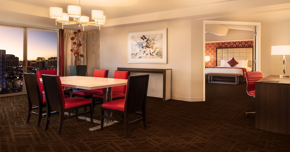 Horseshoe Las Vegas - photo 20