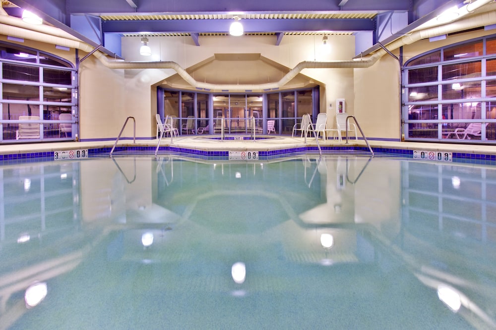 Holiday Inn Hotel & Suites Council Bluffs I 29 by IHG - photo 32