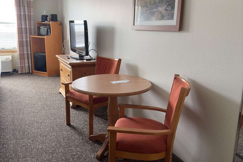 Sleep Inn & Suites near Spirit Mountain - photo 12
