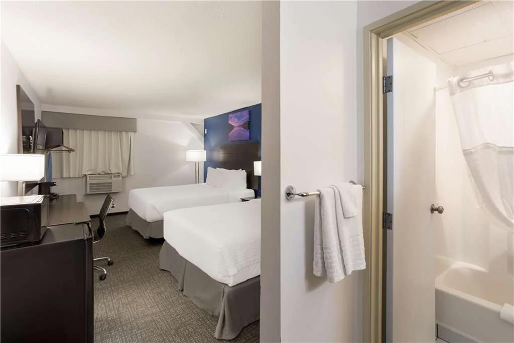 The SureStay Hotel by Best Western Presque Isle - photo 9