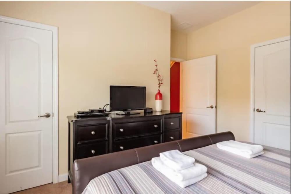 Paradise Pool Townhome withwifi & resort amenities townhouse - photo 9