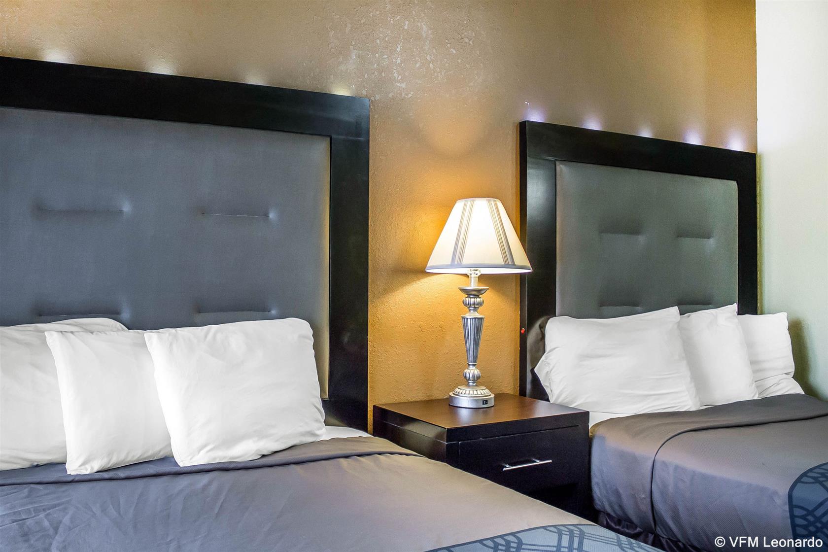 Econo Lodge Summit Scranton - photo 3