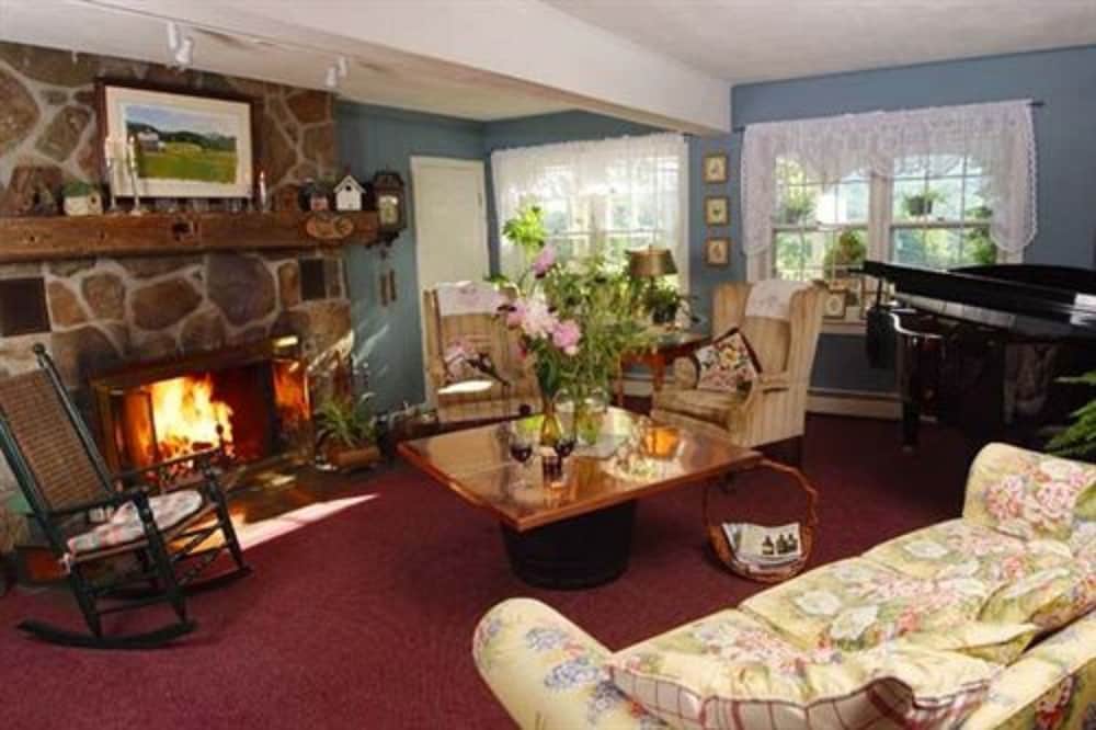 Deerhill Inn - photo 129