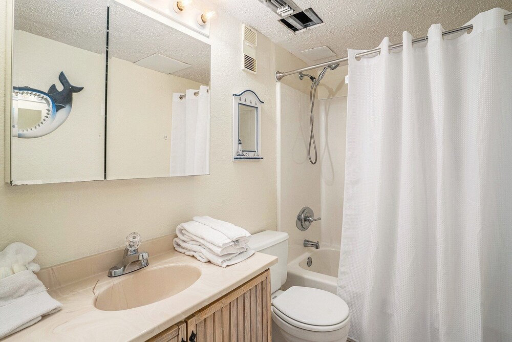 0307 Waters Edge Resort condo - photo 9