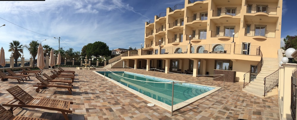 Hotel Riviera Palace - carbon neutral hotel in Porto Empedocle