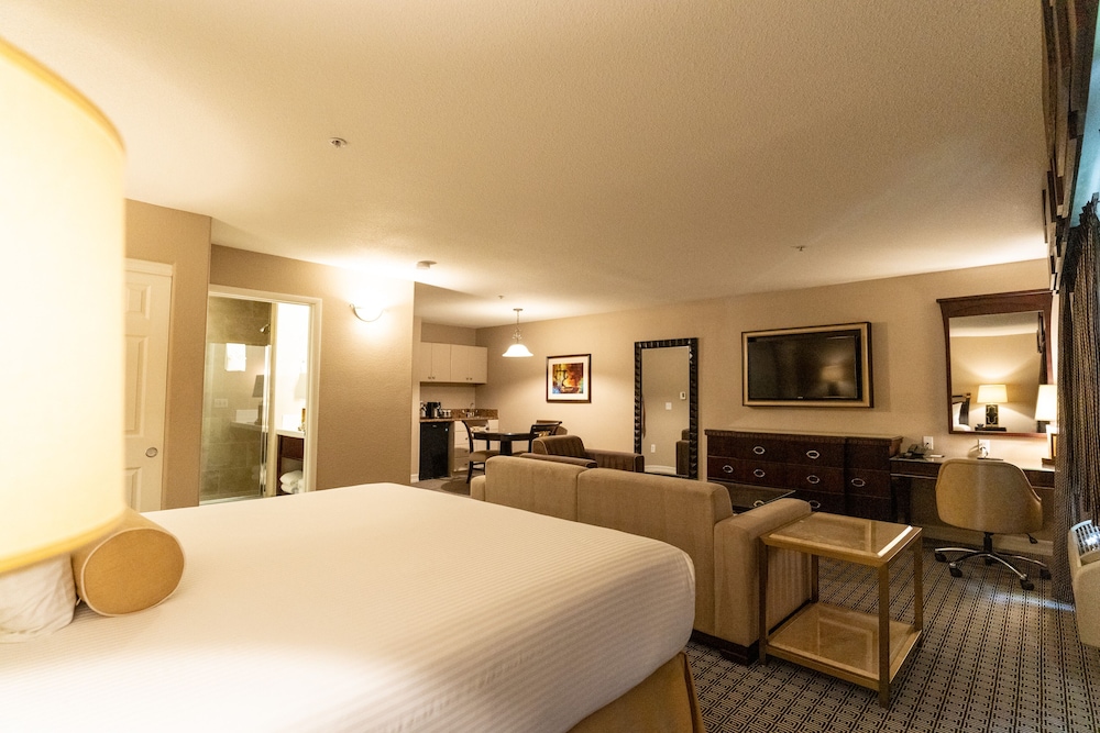 Tuscany Suites & Casino - photo 9