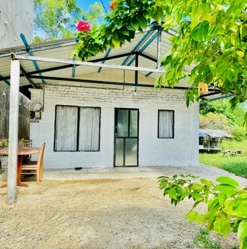 Eyka Studio Roomstay in Marang, Malaysia